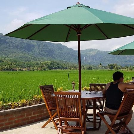 Vila Tenjo Gunung Cilowa 外观 照片
