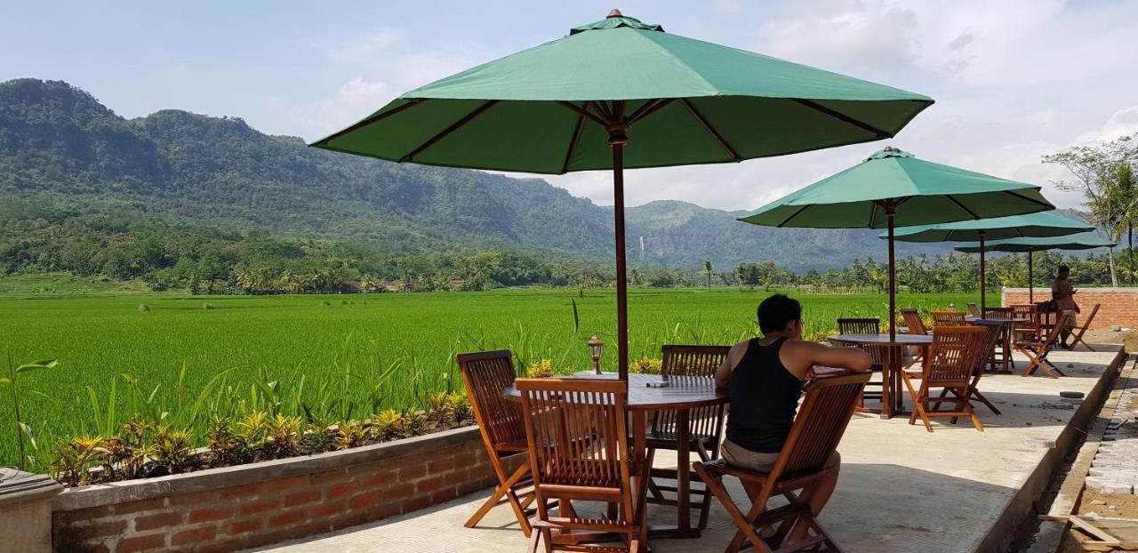 Vila Tenjo Gunung Cilowa 外观 照片