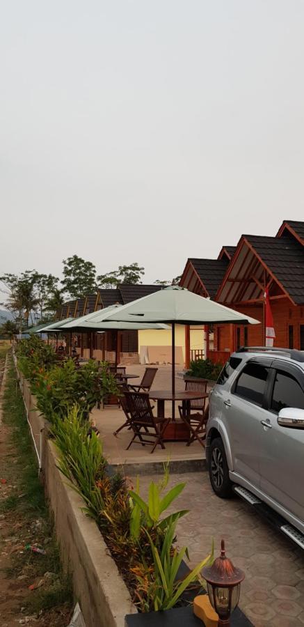 Vila Tenjo Gunung Cilowa 外观 照片